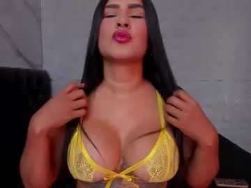rosalia_04 — Every 1000 followers show Squirt #bigboobs #anal #latina #milf #squirt