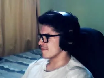 rpaulo25 — Hey there, let's have some fun togehter :) CUM SHOW AT GOAL #young #latino #bigdick #bigbutt #masturbate [999 tokens remaining]