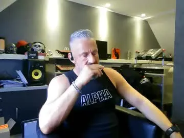 ruffi77 — Freechat on Chaturbate