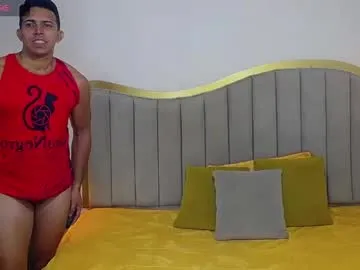 ryan_nesson — HI GUYS TIME CUM  #muscle #latino #bigdick #lovense  #cum #muscles #bigass #bigcock #fit #jerkoff #cum - Multi Goal: New Goal [33tk each Goal] #lovense