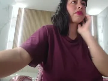 sam27_s — GOAL: Flash tits + saliva [45 tokens remaining] Welcome to my room! #feet #new #natural #latina #milf