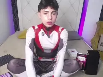 samu_foxxx — Sexy Boy ready for u - Multi Goal: Naked show [150 tokens left] #twink #young #skinny #bigcock #gay