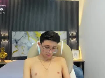 santiago_russo18 — GOAL: Get Naked [100 tokens remaining] Welcome to my room! #asian #cum #18 #skinny #lovense