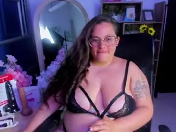 sara_thonson_ —  hello cute sexy chubby girl wants to play, make me vibrate! #bigboobs #longhair #bbw RUSSIAN STRAW! big cock sucking between tits / Pamper ME!NO TOKENS-NO FUN #private