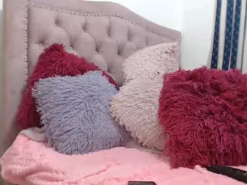 saraadollxx — #cumshow #bigcock #smoking #latina #feets FOLLOW MY PNLY F SARAADOLLXX ...................Medellin COLOMBIA