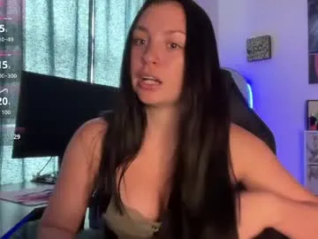 sariaaahh — CrazyTicket: Show in progress. WILD session, cum everywheree. Tip 500 tokens to buy a ticket