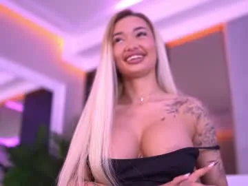sashaferrera — Don't worryit only seems kinky the first time - Multi Goal: Twerk ItShake ItSlap It [333 tokens left] #bigboobs #bigass #tattoos #teen #blonde