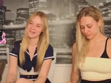 sayselena — Goal: Flash tits #18 #bigboobs #lovense #blonde #young - Next Goal: Play with the Boobs
