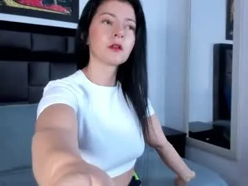 scarlett_vega2 — Goal: Complete nude a minute #latina #new #smalltits #feet #natural - Next Goal: Masturbation