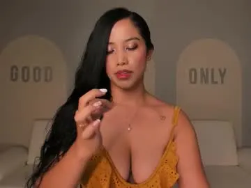 scarlettboss_ — GOAL: Show pussy taste [94 tokens remaining]    Ready for you to fuck me hard   IG: scarlettboss7  #brunette #latina #bigass #milf #natural