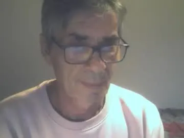 seigneurdc09 — Freechat on Chaturbate