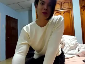 sexefantasia — last shows..  new friends and tippers CUM SHOW  SOON, if u like me tips r welcome  every 100 tokens show cock, 50 for tits or ass , thnks for tip me . LAST SHOWS BEFORE TOUR AROUND USA [5000 tokens re