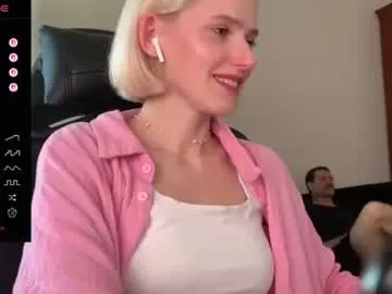 sexy_sweets — Goal 1 : Full naked (495 tokens remaining)