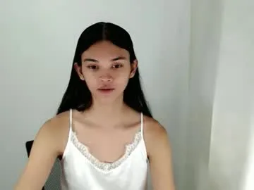 sexyzendaya_69 — show me some love ! #ebony #pinay #wifematerial #18 #smalltits [3320 tokens remaining]