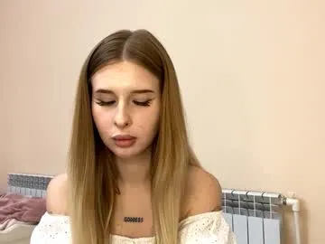 shelapeake — Goal: big smileI am #new here and your support is very important to me! to you! ^^ #teen #18 #blonde #shy [8 tokens remaining]