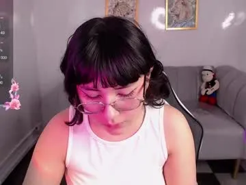 shizuko_b — GOAL: Consolador anal  1000 [1000 tokens remaining] Welcome to my room! #new #latina #teen #daddy #18