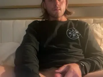 sleazyneasyy — Make me cum in my college dorm ;) [975 tokens remaining] #c2c