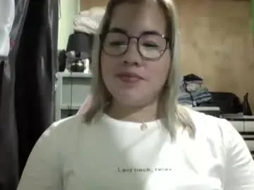 small_boobs59 — Flash boobs 15token naked 89token ass 55 token cum 455 token squirts and drink 1,500 token toy 400 token pls dnt demand here if you dont have token Be kind guys