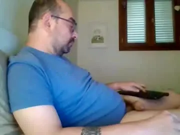 smoker985 — Freechat on Chaturbate