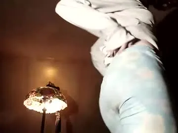 smokinbambi — Freechat on Chaturbate