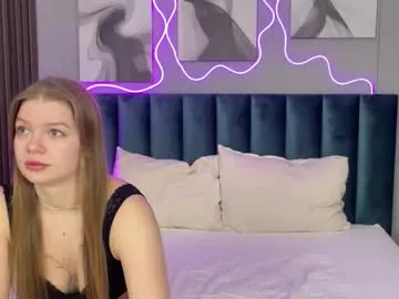 snusy — bdsm show/I am #new here and dont know how everything works) So lets have a great time together hehe) #teen #lovense #18 #cute [190 tokens remaining]