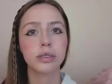 sofia_palacios_ — GOAL: No Panty  [263 tokens remaining] Hey, do you miss me? #deepthroat #saliva #braces #ahegao #blowjob