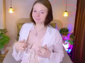 sophi_x — Goal: Tease tender neck | Hello, my name Sophie , welcome to my room #18 #shy #new #bigboobs #bigass [15 tokens remaining]