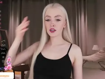 ssashagarter — GOAL: Lick fingers [111 tokens left] #blonde #petite #daddysgirl #teen #bigass