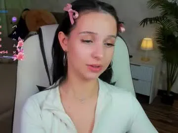 starlitfairy — Welcome  Let's get acquainted  Goal reached : Heeey<3 Welcome #18 #teen #skinny #shy #cute