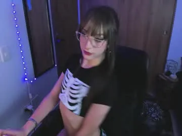 starrraura — Freechat on Chaturbate