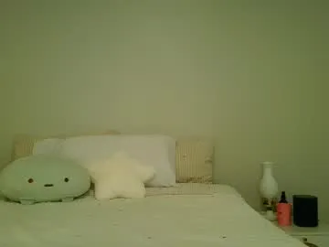 stassiebabyxo — hand bra [444 tokens left] #bigboobs #bigbutt #squirt #lush #couple #new