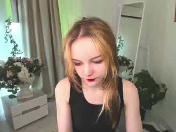 staymonica — stroke yourself ><  #new #shy #teen #petite #nonude [0 tokens remaining]