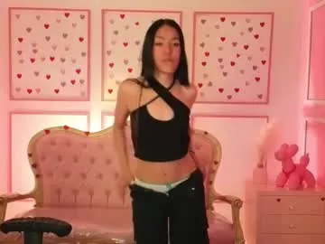 stephania_t — GOAL: Deeptroat x5min [15 tokens remaining] I want to have a delicious time with you #saliva #heels #braces #deepthroat #feet