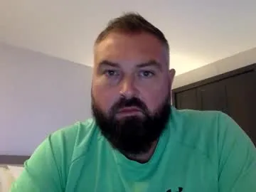 steve__1980 — love being ordered around and showing off!!
