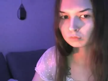 sugarrbell — show outfit [193 tokens left]