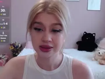 sweet_nicole_333 — GOAL: Oil on my boobs [89 tokens remaining] HI! smoke 99, dont stop 11, like me 55, more fun in pvt #new #nonude #bigboobs #blonde #pregnant