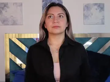 sweetblueberry_ — welcom me!! [184 tokens remaining] #interactive #pantyhose #anal #oilshow #latina