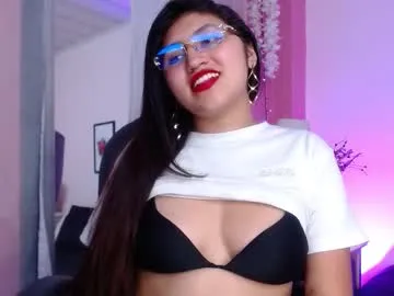 sweetgh_ — GOAL: OIL ON MY BODY AT [64 tokens remaining] Hey my loves! I`m new here, I am very excited to fill them with places and delicious experiences #curvy #latina #young #bigass #bbw