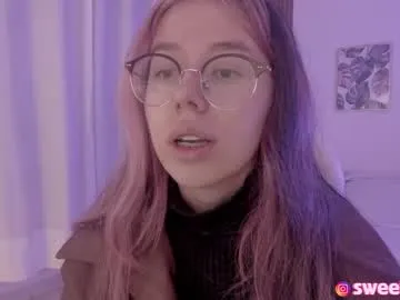 sweett_vera — GOAL: Lick lips + shy smile with glasses [99 tokens remaining] CUTE FACE, GLASSES & LOVENSE ON  | TEASE ME OR TAKE ME PRIVATE  | #ahegao #deepthroat #blowjob #braces #saliva