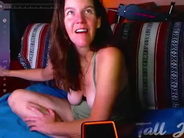 talljosie — Welcome! GOALS (/goals), MENU (/tipmenu) 5 #feet #cum #deepthroat #lovense #pvt