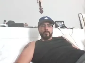 talllatino310 — Freechat on Chaturbate