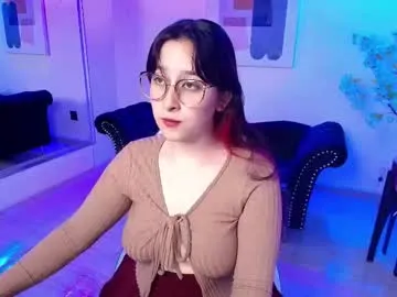tarly_matches — Current Goal: Suck fingers  at 20 tokens -- Next Goal: Show boobs + bounce  -- #goth #cosplay #curvy #bigboobs #bigass