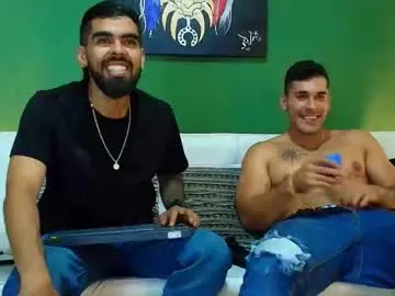 the_golden_boys —   121 //one s 1111   #lovense #straight  #bigcock #dirty #Lovense #party #bi #straight #lovense #anal [4321 tokens remaining]