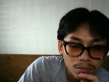 thecoolguynextdoor_18 — Freechat on Chaturbate