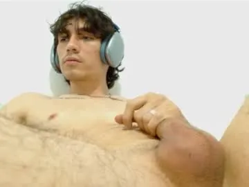 thiago_deseo69 — get completely naked [130 tokens left] #latino #new #bigcock #twink #bigdick