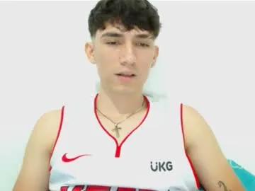 thiago_deseo69 — get completely naked [130 tokens left] #latino #twink #bigcock #young #bigdick