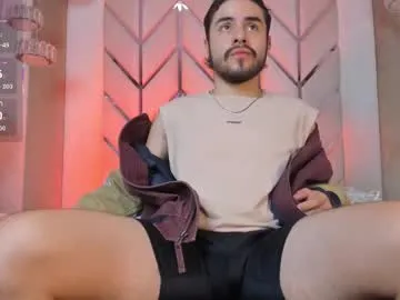 thiago_wolff — GOAL: FLASH HARD COCK [51 tokens remaining] NEW HERE! do you want my cum?  #hairy #young #bigass #bigcock #roleplay