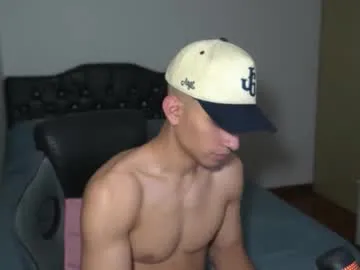 thin_tommy11 —  Naked Workout * Flex & Fuck Vibes  Only the StrongSurvive - Goal:   sexy dancing naked [217 tokens left]