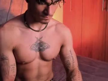 thomas_fit1 — Lovense: Interactive Toy that vibrates with your Tips #Lovense #Latino #Muscle #Hairy #Young #Cum