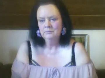 tiffanymature — #mature #feminine #mistress #milf  #new
